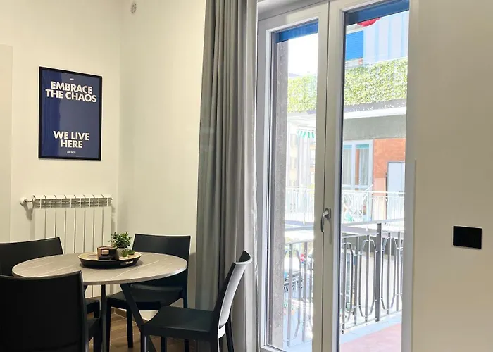 Dimore Urbane - Contemporary Living 아파트 *