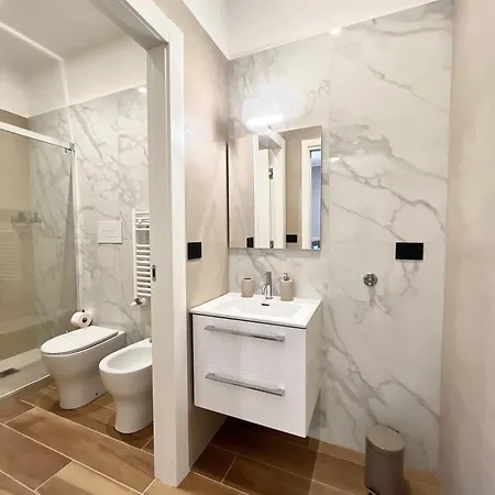 Dimore Urbane - Contemporary Living * Салерно