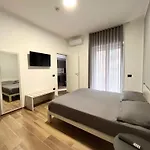 Dimore Urbane - Contemporary Living Apartment