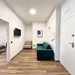 Dimore Urbane - Contemporary Living Apartment *